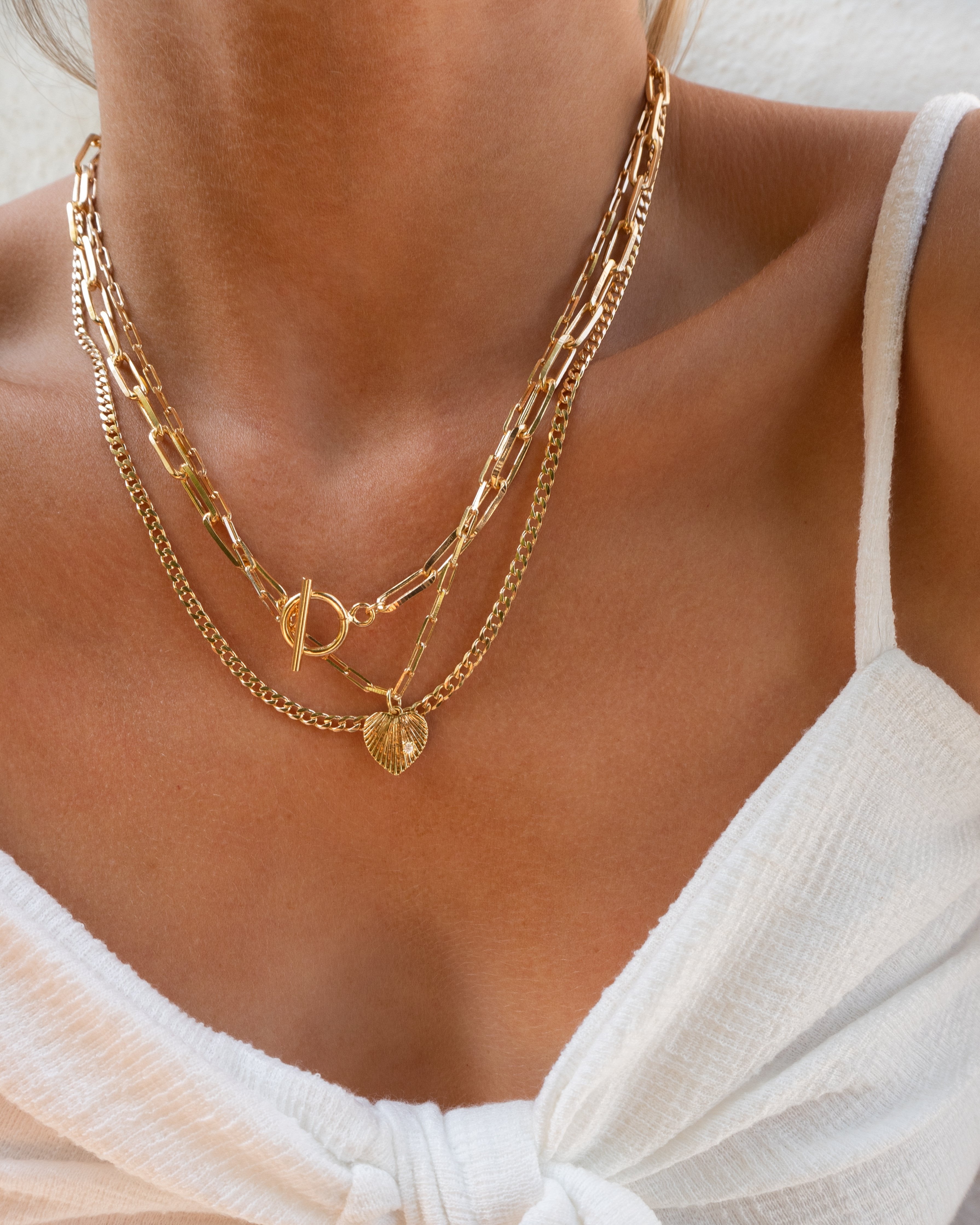 Dainty curb chain, dainty layering chain, 14k, 18k, gold filled chain, gold filled layering chain, mini curb chain, dainty cuban chain, mini curb link necklace, gold filled dainty jewelry, gold filled dainty, dainty necklace, gold layering necklace chain, water resistant, dainty jewelry, dainty necklace