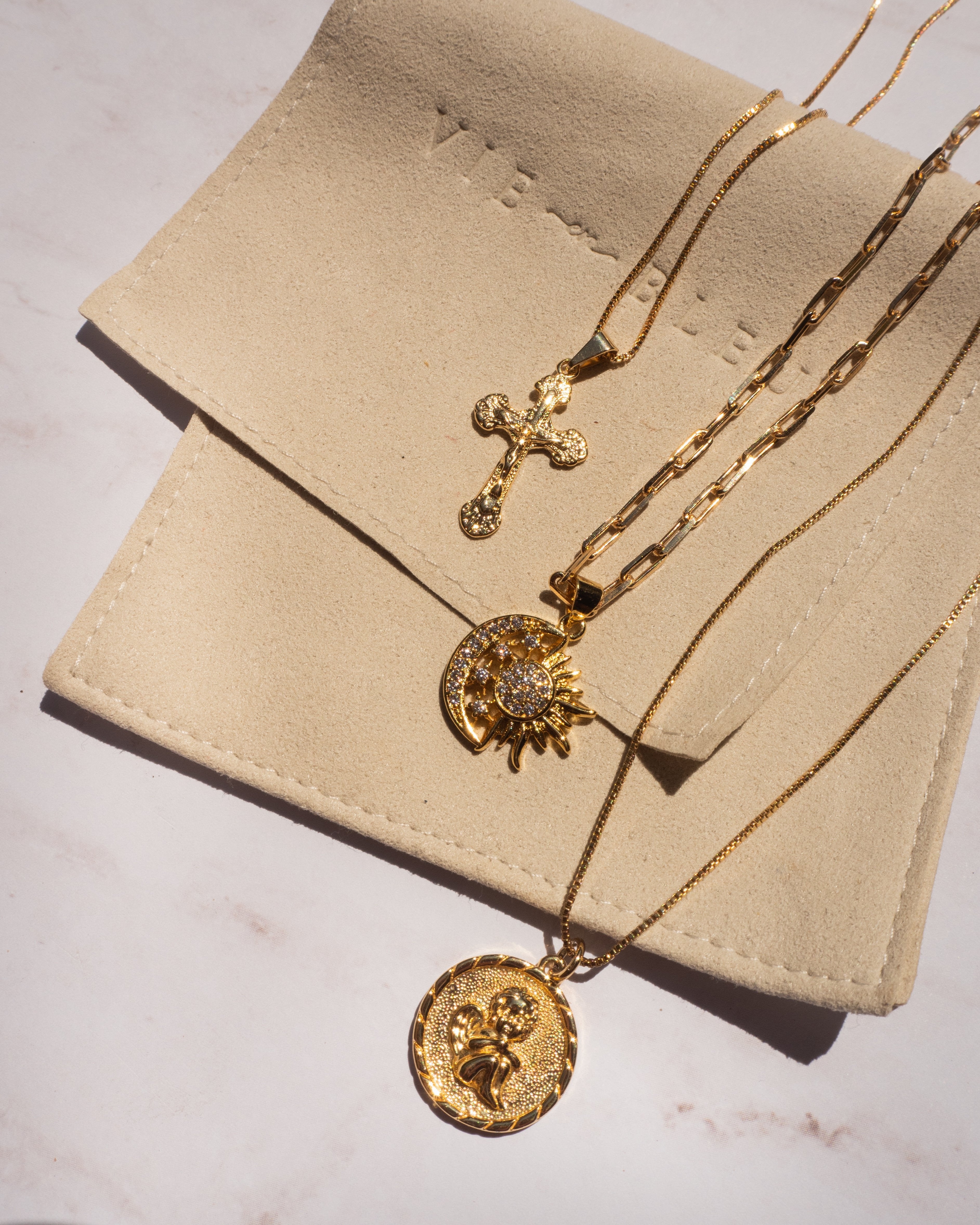 Angel necklace, cherub necklace, angel pendant, cherub pendant, angel cherub jewelry, angel cherub necklace, layering necklace, gold coin necklace, gold coin pendant, angel pendant necklace, gold filled necklace, gold filled jewelry, dainty necklace, dainty jewelry, gold filled necklace, hypoallergenic jewelry, sensitive skin jewelry, gold coin angel necklace, dainty gold necklace