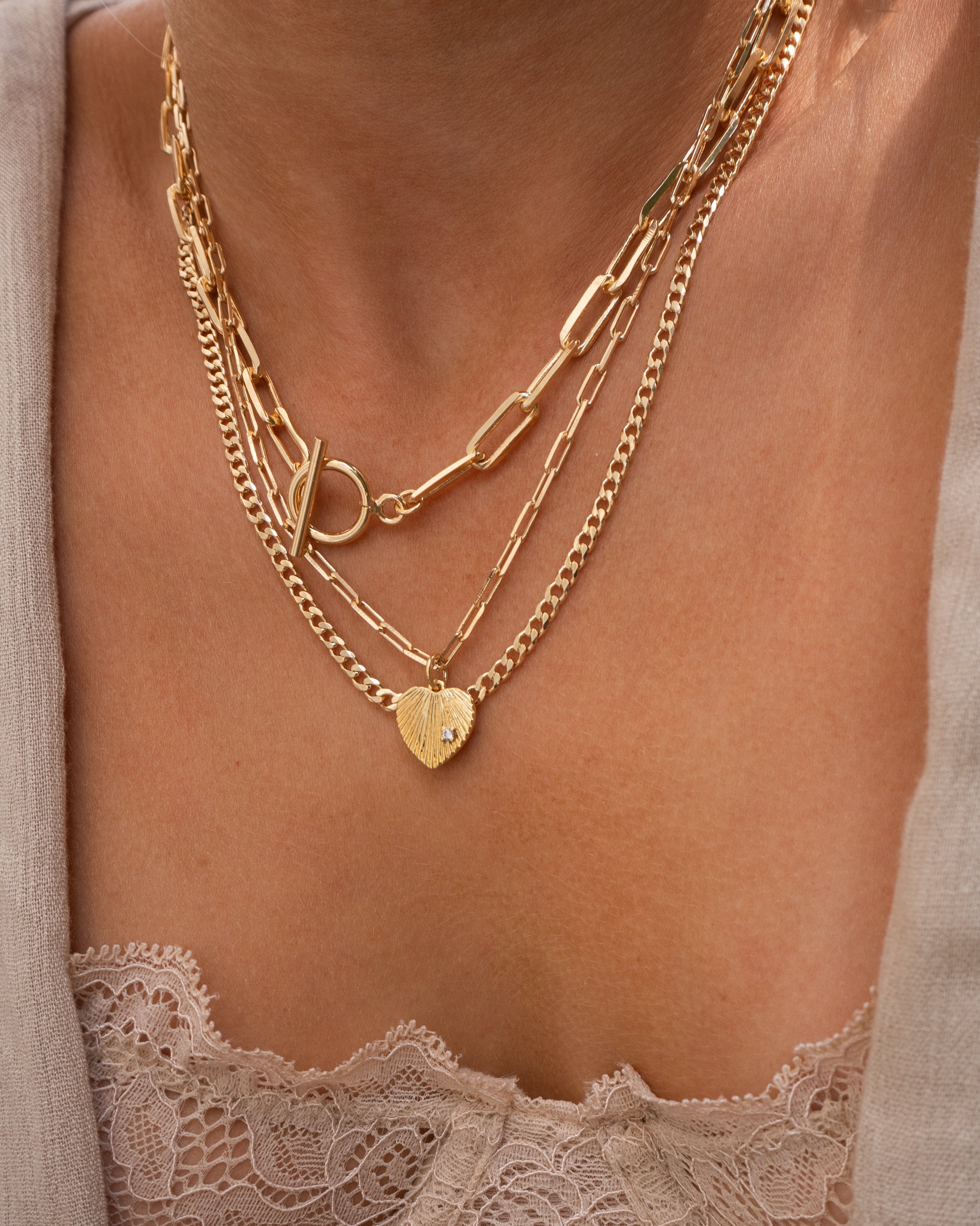 Dainty curb chain, dainty layering chain, 14k, 18k, gold filled chain, gold filled layering chain, mini curb chain, dainty cuban chain, mini curb link necklace, gold filled dainty jewelry, gold filled dainty, dainty necklace, gold layering necklace chain, water resistant, dainty jewelry, dainty necklace