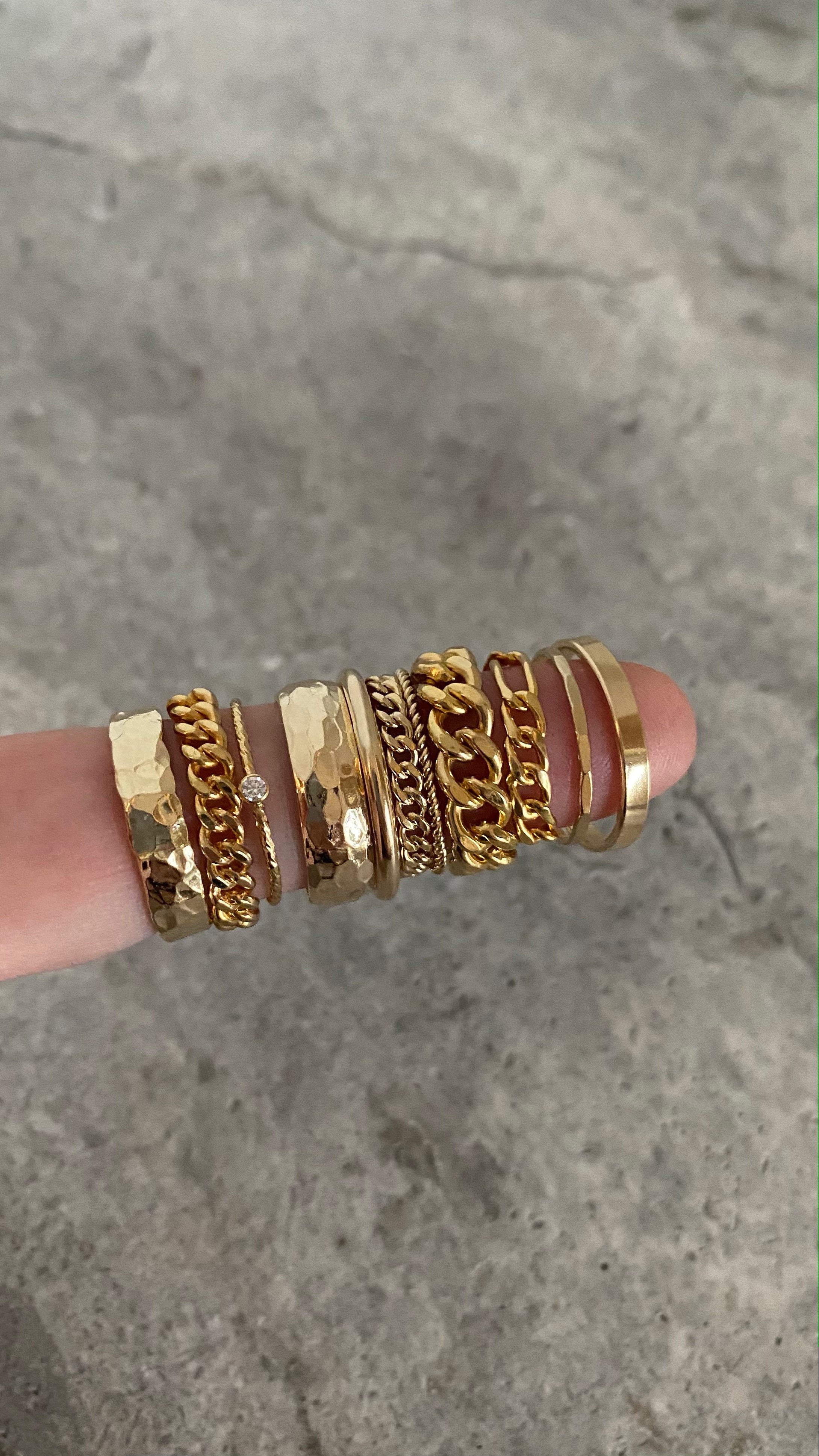 Eliza ring