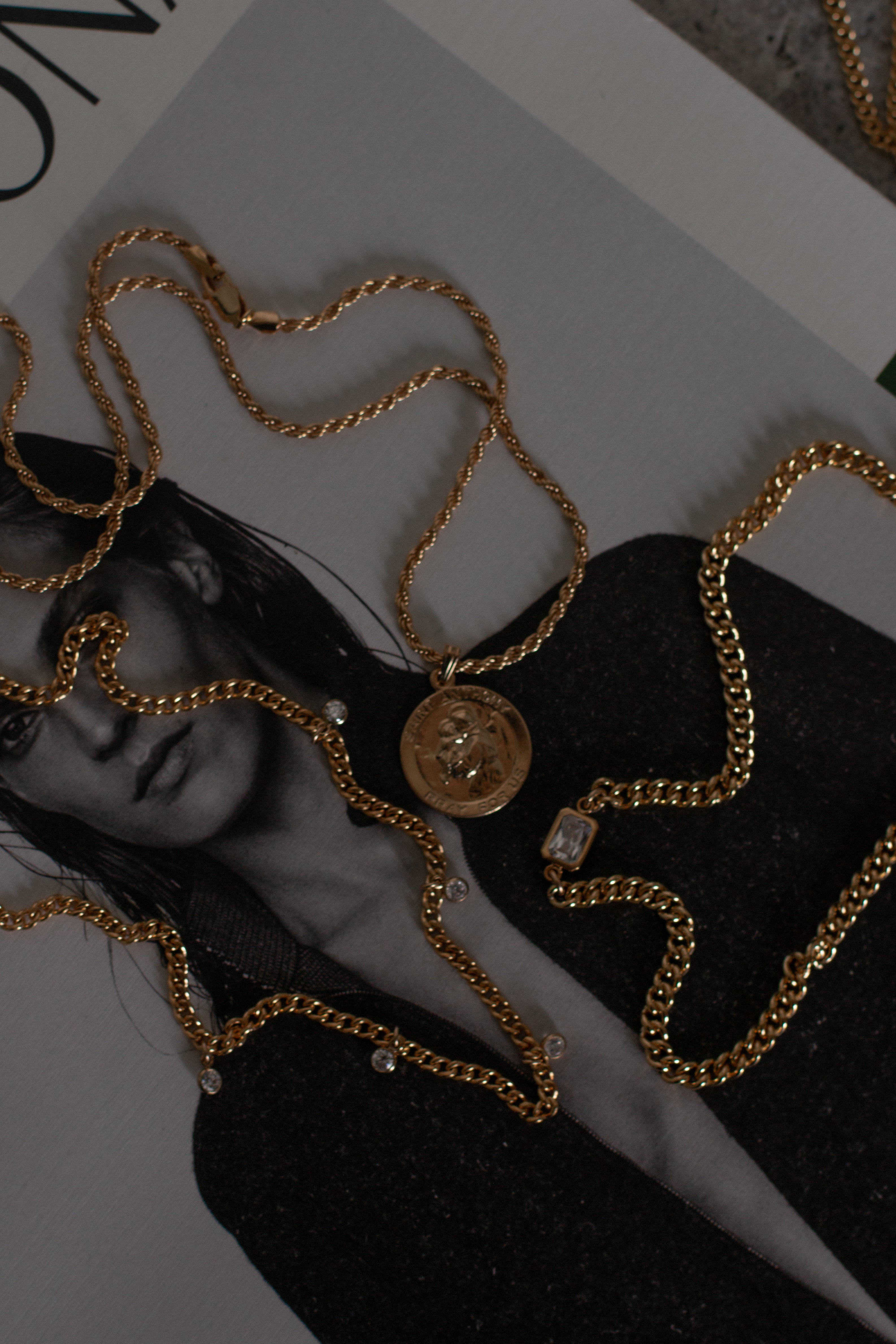 chunky curb chain necklaces in 14k gold filled in aesthetic magazine