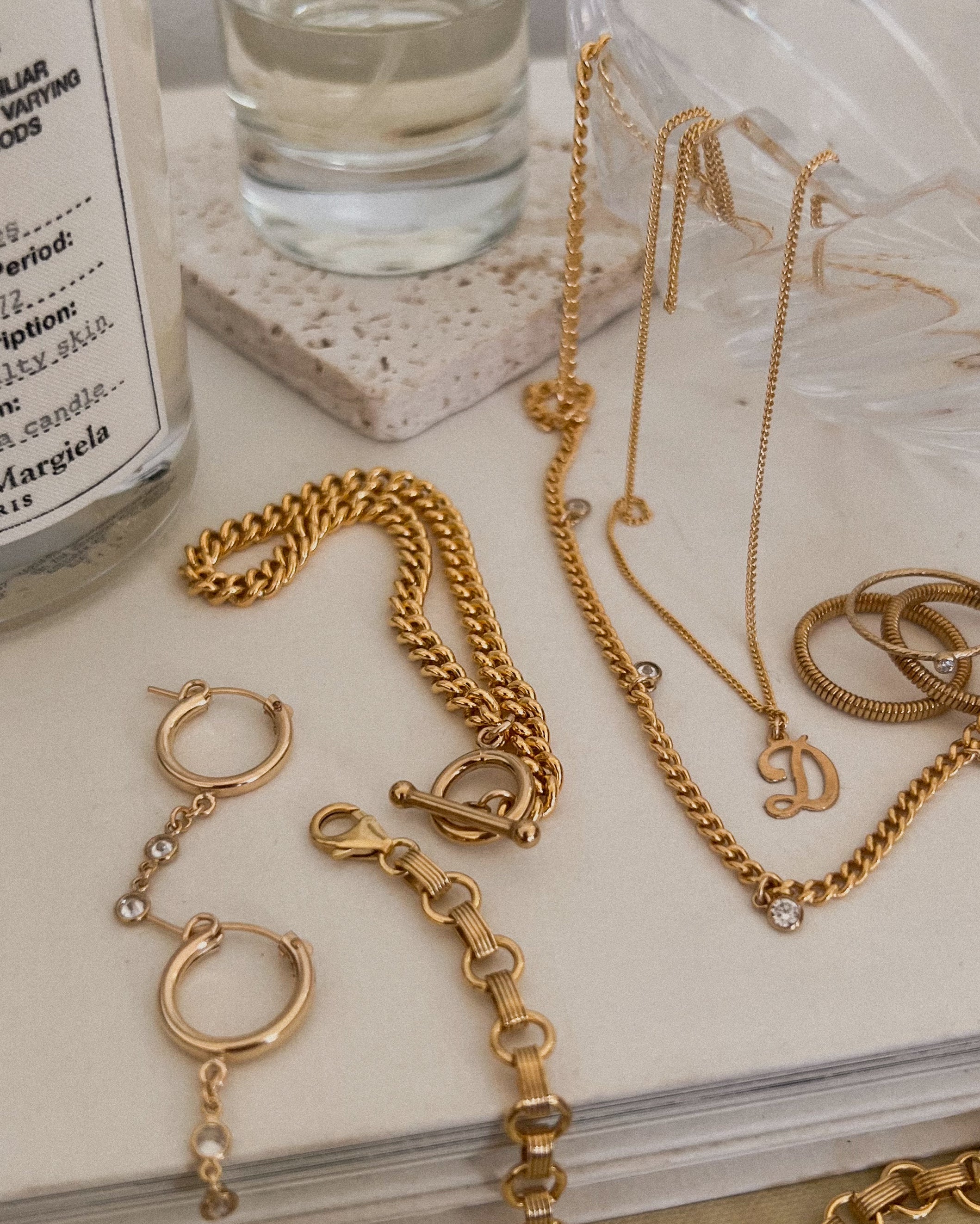 dainty gold jewelry 