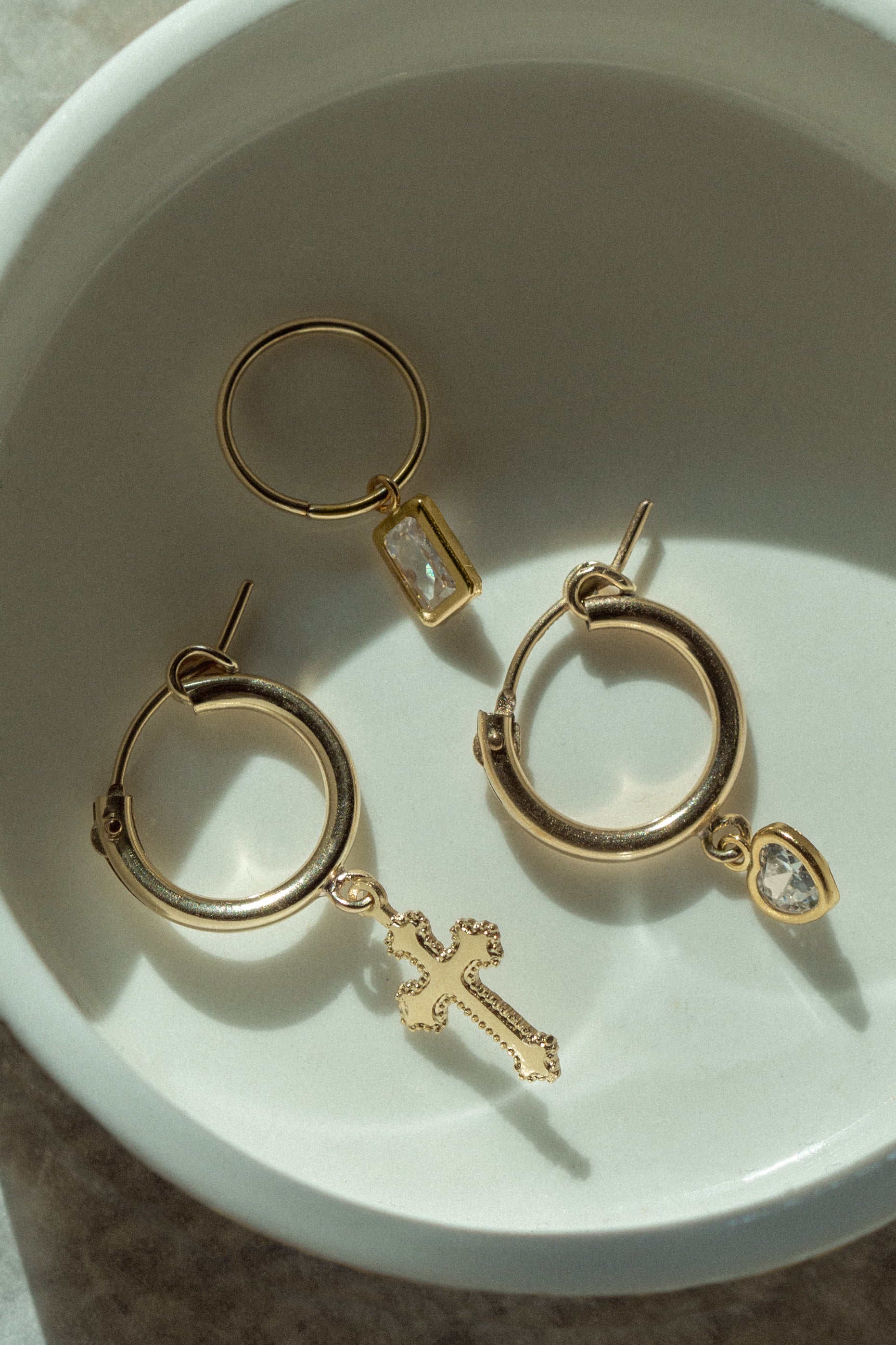 Minnie earrings