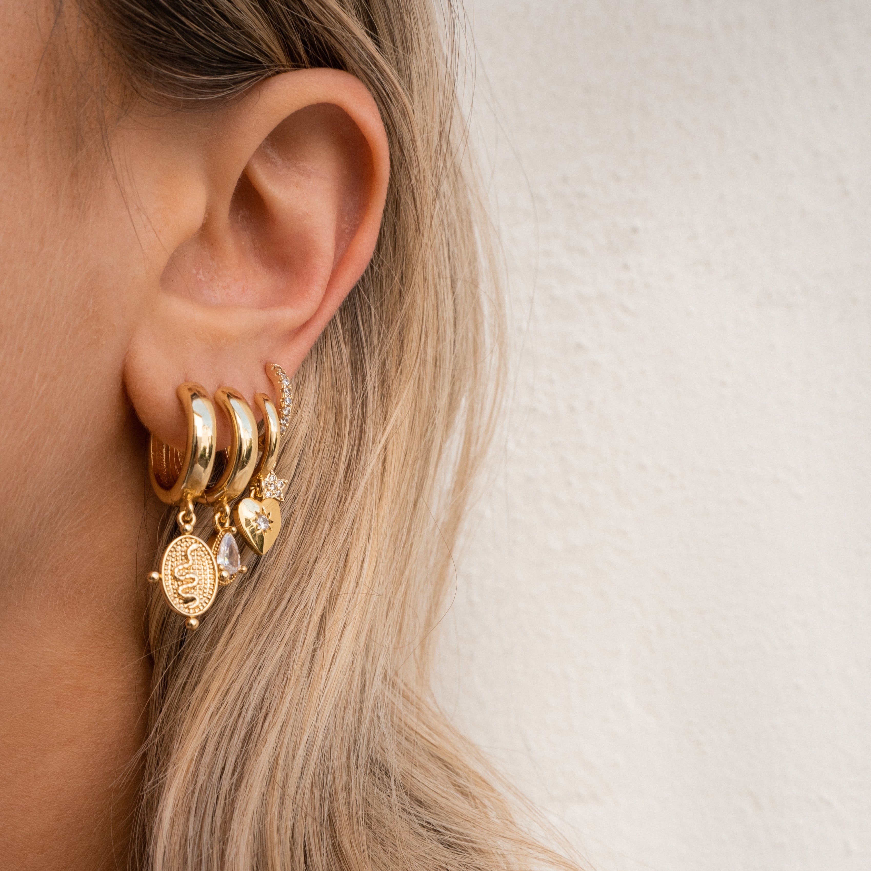 Small Gold Hoop Earrings Gold Huggie Earrings Small Hoop 