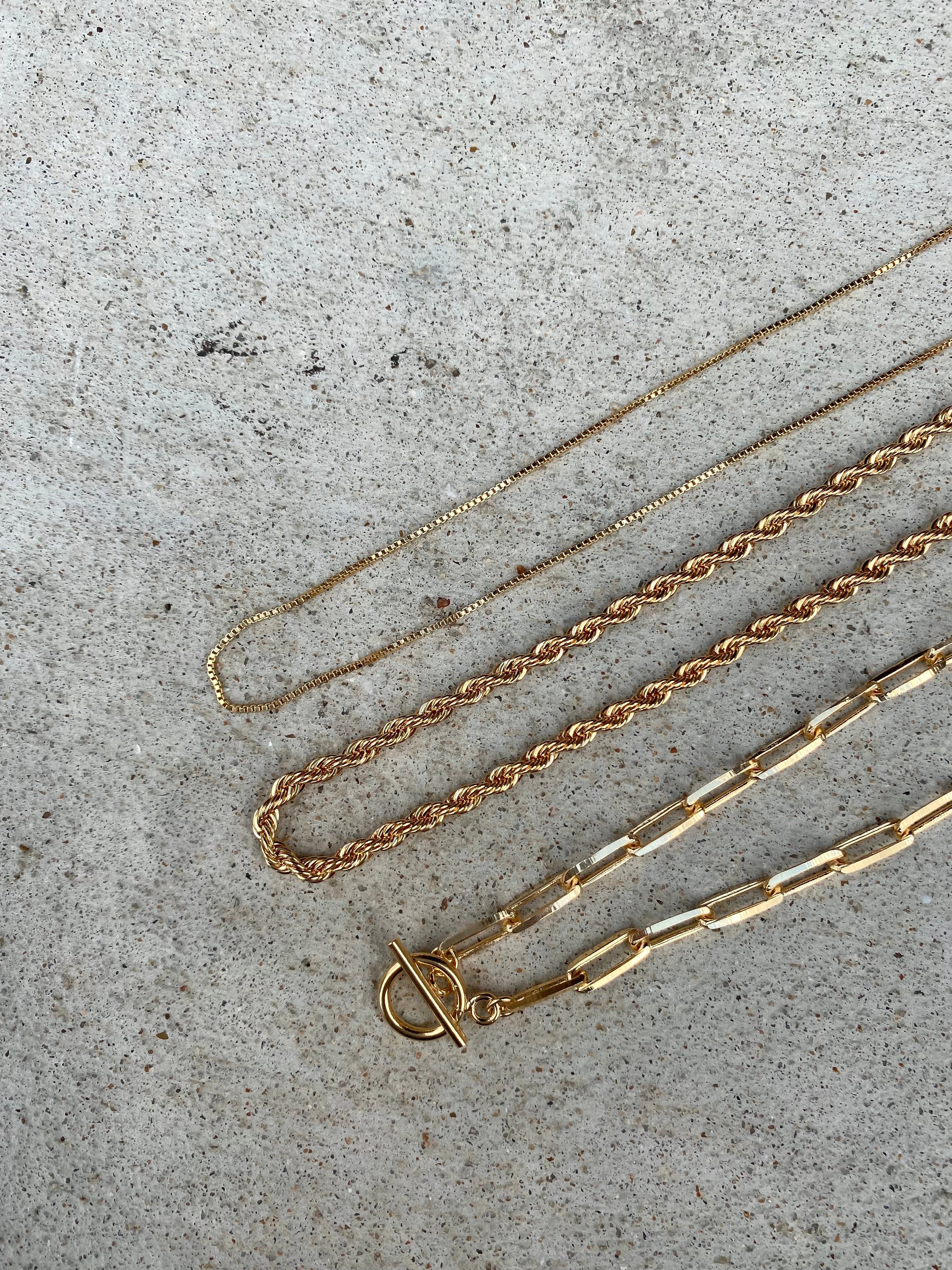 chunky paperclip chain, thick paperclip chain, thick necklace, statement necklace, chunky necklace, gold chunky necklace, link chain, paperclip necklace, paperclip chain, gold filled paperclip, gold filled layering necklace, gold filled necklace, wholesale jewelry, dainty jewelry store, dainty layering jewelry, gold necklace, statement necklace, statement chunky chain, thick gold chains, hypoallergenic jewelry, waterproof chains, water resistant necklaces, water resistant jewelry