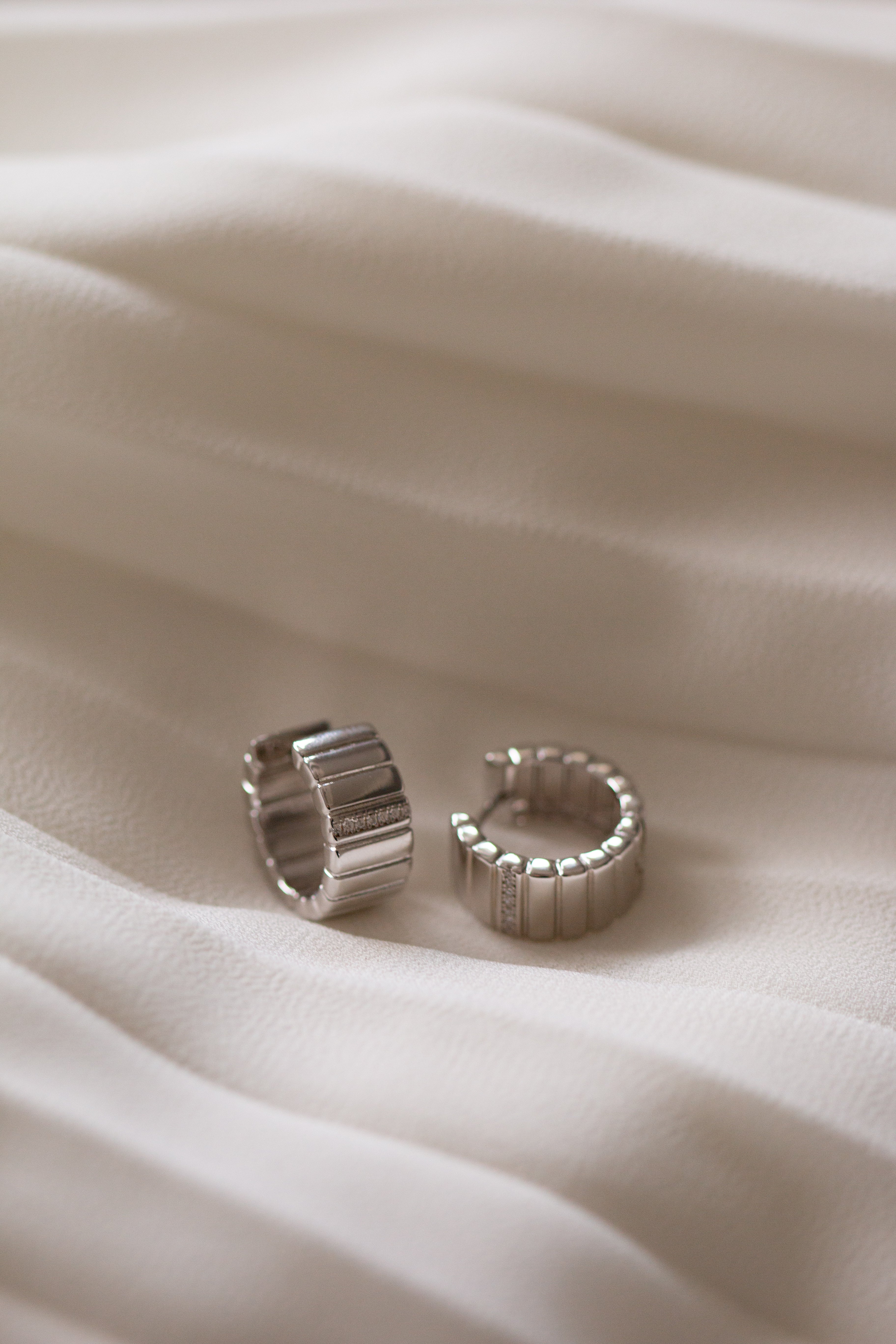 Kim earrings